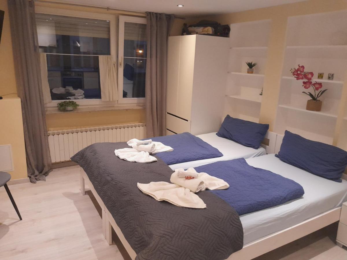 Hoecher Linz am Rhein Esterno foto